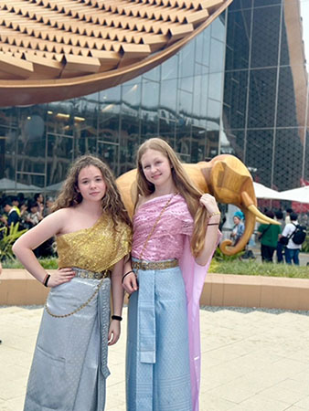 8314 นักท่องเที่ยว