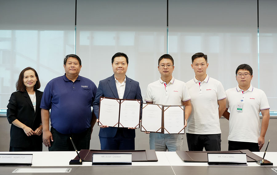 9245 ONNEX Broadway 2