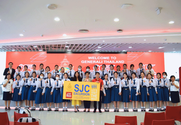 เจนเนอราลี่ ไทยแลนด์ เปิดบ้าน ต้อนรับเยาวชน เรียนรู้การออมและ AI เพื่ออนาคต
