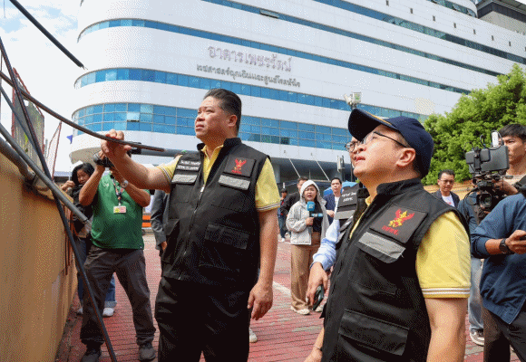 สำนักงาน กสทช. ลงพื้นที่โรงพยาบาลวชิรพยาบาล สั่งการโอเปอเรเตอร์ ดูแลความพร้อมอินเทอร์เน็ตมือถือ 24 ชั่วโมง