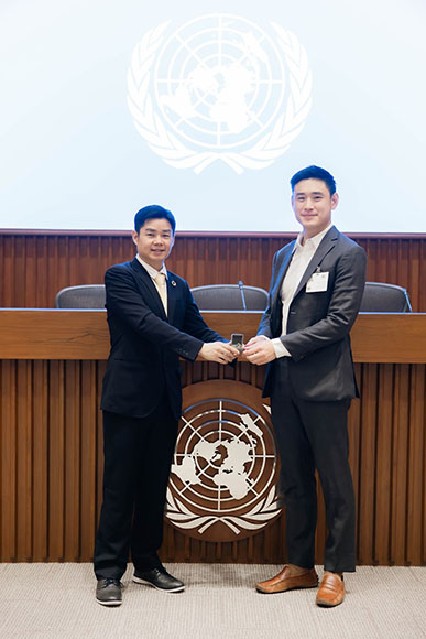 SSP รับเข็มสัญลักษณ์ SDG งาน CSCAP (Climate & Sustainability Capital Forum) ตอกย้ำพันธกิจสู่การพัฒนาที่ยั่งยืน