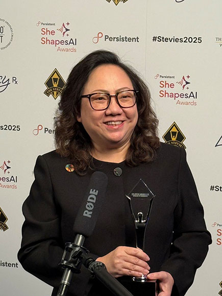 11195 AIS The Stevie 2