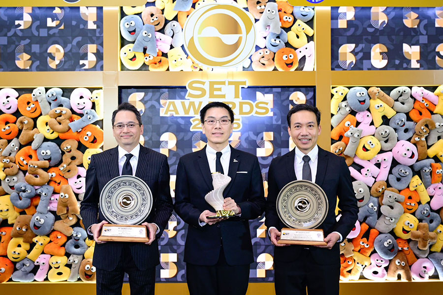 กสิกรไทยตอกย้ำความเป็นผู้นำ คว้า 4 รางวัลใหญ่ จาก SET Awards 2025