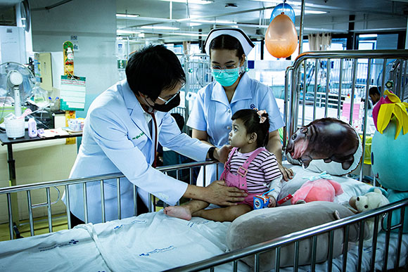 12390 AIA Spurs Charity 2