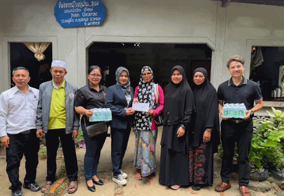 ธ.ก.ส. สดุดีวีรชน 2 ทหารกล้าจากเหตุการณ์ความไม่สงบชายแดนไทย-กัมพูชา พร้อมยกหนี้เงินต้นพร้อมดอกเบี้ยทุกสัญญาเงินกู้