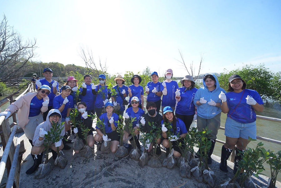 กรุงไทย&ndash;แอกซ่า ประกันชีวิต ตอกย้ำผู้นำ Green Insurer รวมพลังหัวใจทำงานปลูกป่าชายเลน ภายใต้โครงการ Commit To Climate ปีที่ 4