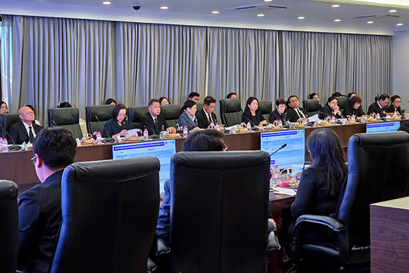 1100 NXPO ประชุมสภา 3