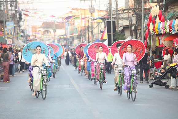 1196 เทศกาลร่มบ่อสร้าง41 7