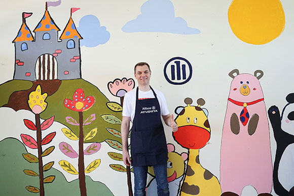 1214 AZAY 2 ลาร์ส ไฮบุทสกี้