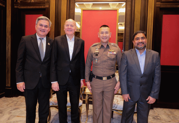 ทรู คอร์ปอเรชั่น เข้าพบ ผบ.ตร. สนับสนุนมาตรการปราบแก๊งคอลเซ็นเตอร์ข้ามชาติ พร้อมนำ &lsquo;ทรูไซเบอร์เซฟ&rsquo; เสริมแกร่งปกป้องลูกค้า