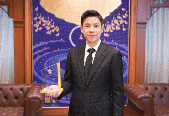 ธอส. รับมอบโล่ประกาศเกียรติคุณการประกันคุณภาพงานตรวจสอบภายในภาครัฐ จากภายนอกองค์กร ประจำปีงบประมาณ พ.ศ. 2568