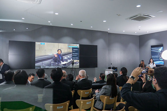 2132 PMUC 4 ภาพการปล่อยดาวเทียม