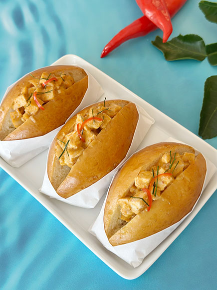 3032 BA ซอฟต์โรลพะแนงไก่