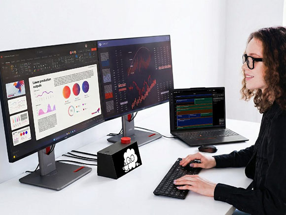 3264 Lenovo 18 AI Work Companion