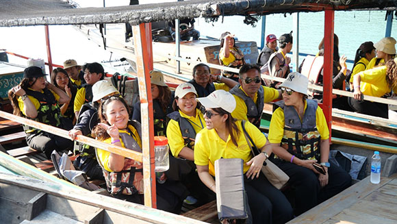 3421 TIP 4 ล่องเรือชมเขื่อนรัชชประภา