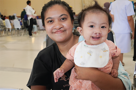 3433 SCB 4 คุณแม่น้องพฤกษ์