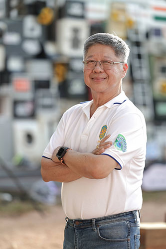 8064 ดร สมพร ประธานมูลนิธิSCCCRN