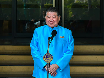 ขอรับการจัดสรรงบประมาณรายจ่ายประจำปีงบประมาณ พ.ศ. 2567 งบกลาง รายการเงินสำรองจ่ายเพื่อกรณีฉุกเฉินหรือจำเป็น วงเงิน 3,017.39 ล้านบาท เพื่อฟื้นฟูโครงสร้างพื้นฐาน ที่ได้รับความเสียหายจากอุทกภัยและภัยพิบัติ (จำนวน 39 จังหวัด) ของกรมทางหลวงและกรมทางหลวงชนบท