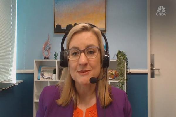 China’s Baidu says weekly robotaxi rides hit 250,000 same as Alphabet’s Waymo this spring