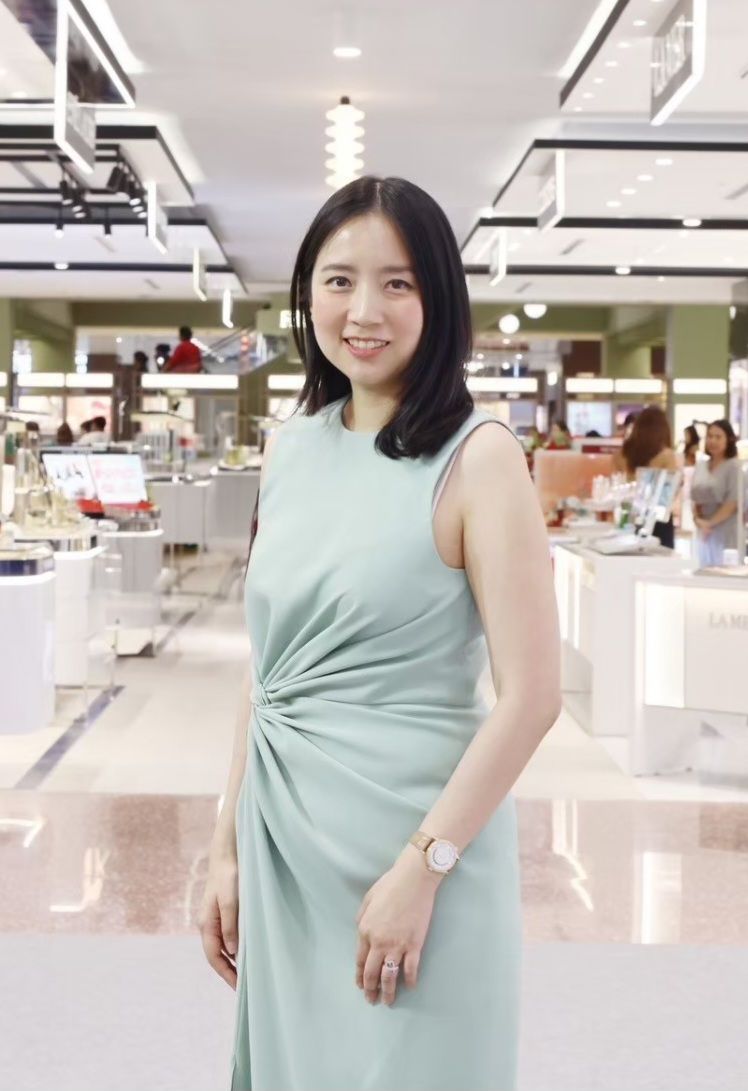 ซีอีโอสาวเก่ง โอ๊ด - ณัฐธีรา บุญศรี ขอฮีลใจคนไทยแบบจัดเต็ม! สร้างโมเม้นต์ละมุนใจให้คุณแม่ – คุณลูก ผ่านแคมเปญใหญ่อย่าง “ROBINSON MOTHER’S DAY”   