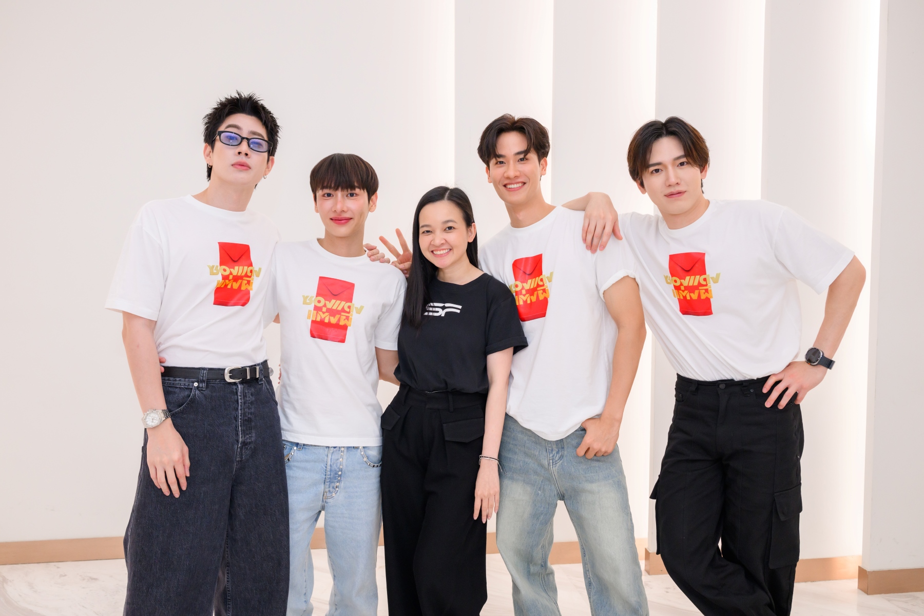 SF The Red Envelope 01